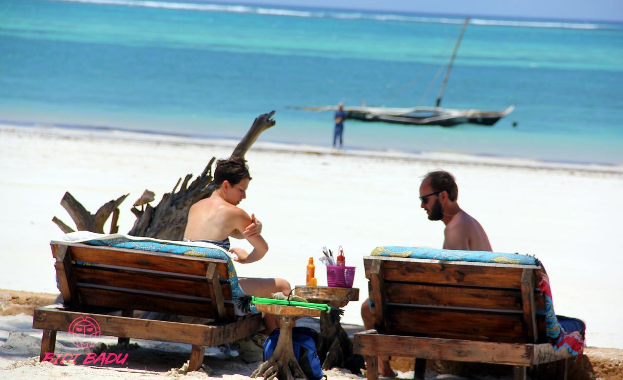Soul Breeze Backpackers Diani Hostel Diani Beach Buitenkant foto