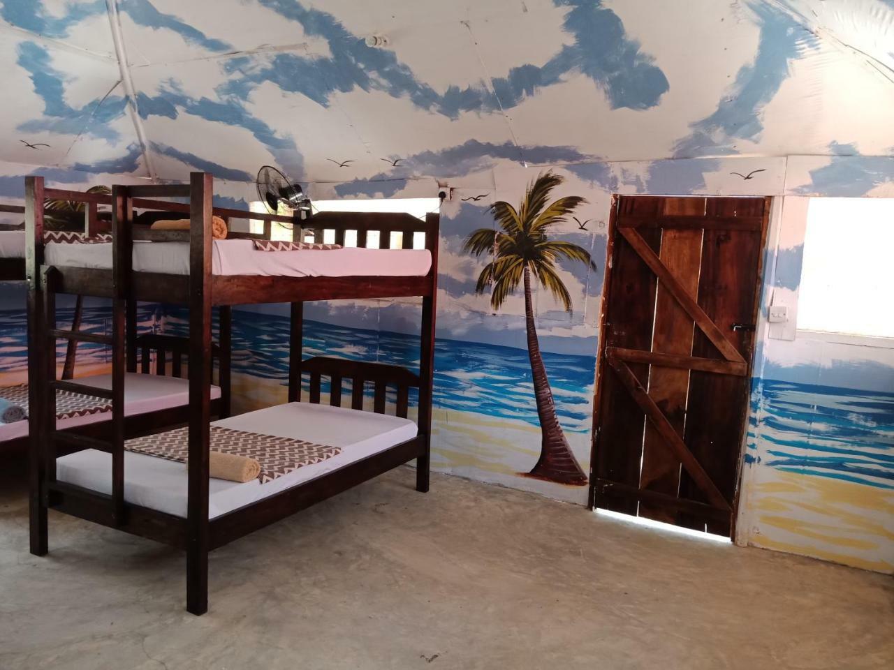 Soul Breeze Backpackers Diani Hostel Diani Beach Buitenkant foto